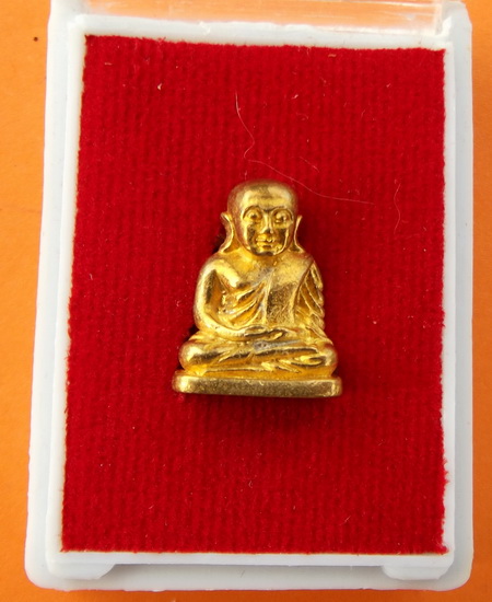 หลวงพ่อเงิน เนื้อกะไหล่ทอง วัดหิรัญญาราม(บางคลาน) อ.โพทะเล จ.พิจิตร