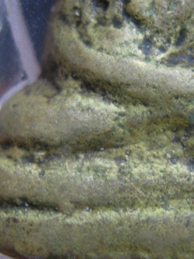 พระนาคปรกหลวงพ่อโต เนื้อทองผสม วัดบ้านกล้วย จ.นครราชสีมา ดูง่าย อยู่ในเลี่ยมพลาสติก มาพร้อมบัตรรับรอ