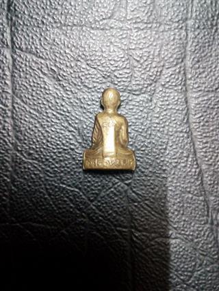 รูปหล่อปั๊มหลวงพ่อจ้อยวัดศรีอุทุมพรนครสวรรค์