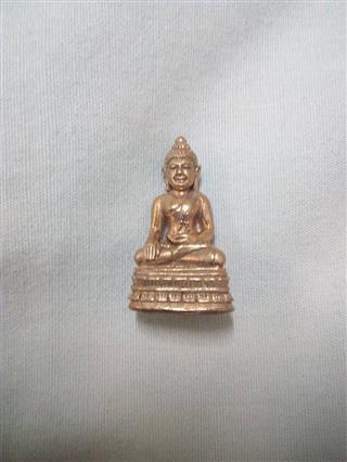 รูปหล่อรุ่นคุ้มเกล้าหลวงพ่อจ้อยวัดศรีอุทุมพรนครสวรรค์