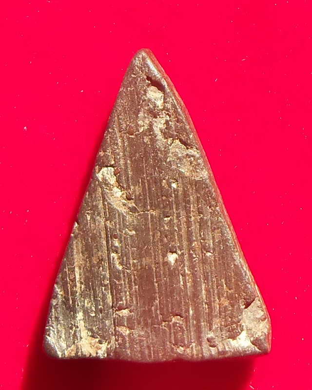 พระนางพญากรุวัดป่ามืด กำแพงเพชร เนื้อหนึกนุ่มละเอียดน่าใช้สุดๆ