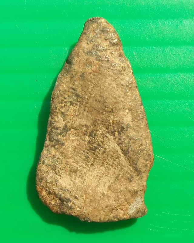 พระเชตุพนแขนหักศอกพิมพ์ฐานสูง กรุวัดพระธาตุเขาหินตั้ง สุโขทัย