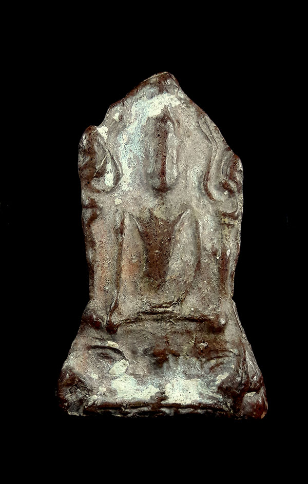 ยอดขุนพลเสมาตัด กรุกำแพงเพชร