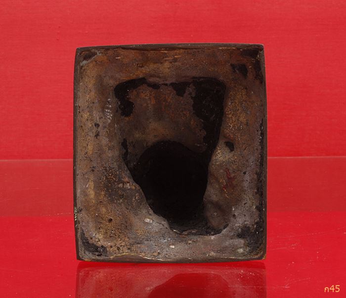 พระบูชาหลวงพ่อแดง วัดเขาบันไดอิฐ ปี 2518 ก้นดินไทย