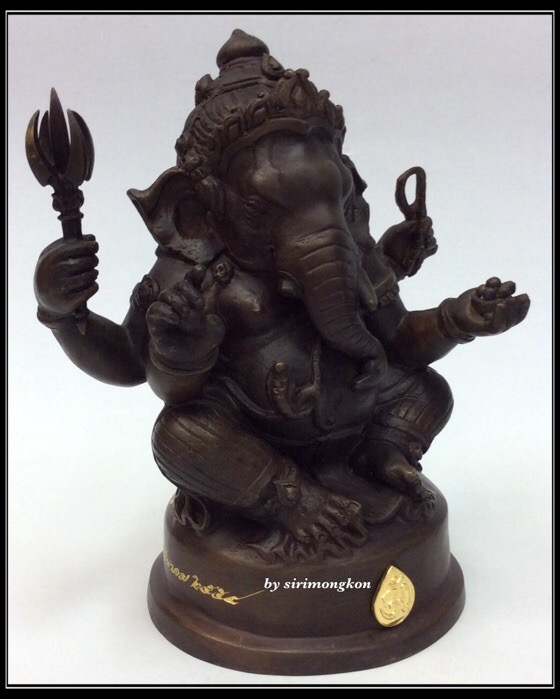 พระพิฆเนศ ปางนั่งบรมครู รุ่น 100 ปี กรมศิลปากร ขนาดบูชา หน้าตัก 4 นิ้วครึ่ง เนื้อโลหะผสม No.3852