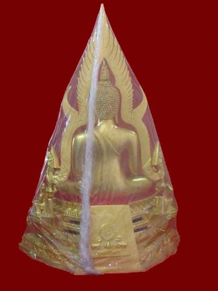 พระพุทธชินราช โดย จ่าทวี บูรณเขตต์ ตำนานช่างปั้นแห่งเมืองสองแคว