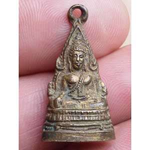 รูปหล่อพระพุทธชินราช