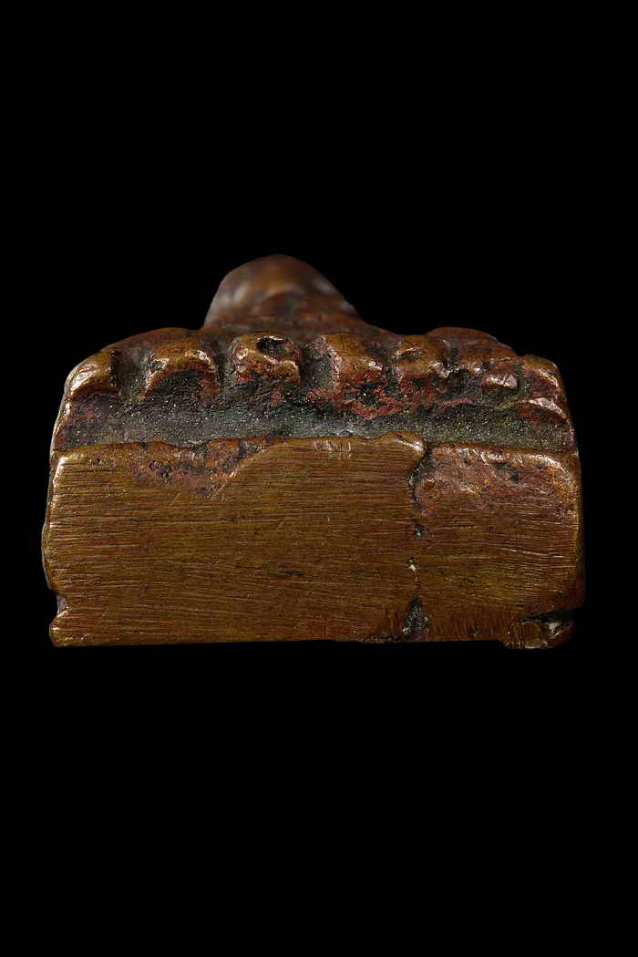 หลวงปู่ ทวด เตารีดเล็ก 05 หน้าอาปาเช่ (แข้งขีด) นิยม