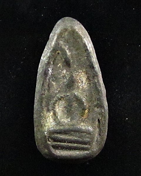 พระพิจิตรเม็ดข้าวเม่า เกศคด