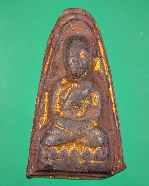 หลวงปู่ทวดเนื้อดินเผา (ผสมผงว่านหลวงปู่ทวด ปี2497) พระครูใบฎีกาขาว รกุขิตธมุโม วัดช้างให้ ปี 2513