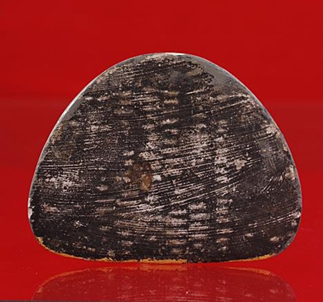 พระบูชาหลวงปู่เผือก วัดสาลิโข เนื้อปูนผสมผงลงสี