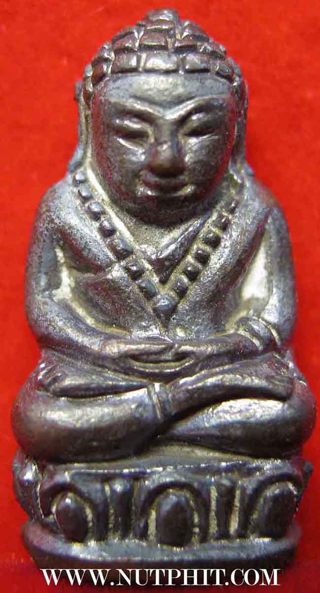 26*พระชัยวัฒน์จิ๋วเนื้อระฆังเก่าแช่น้ำมนต์*หลวงพ่อเกษม 5 องค์แชมป์ทุกองค์*