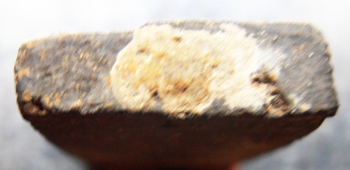 พระเนื้อดิน ขี่สิงห์ เนื้อดำ หลวงพ่อผาด กรุวัดดงตาล สวยๆครับ