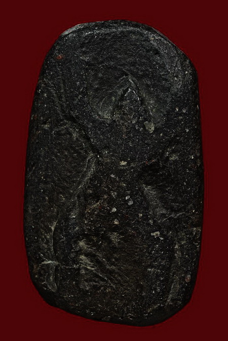 พระกรุเนื้อดิน พิมพ์ยอดขุนพลบุเรงนอง หลังกบ