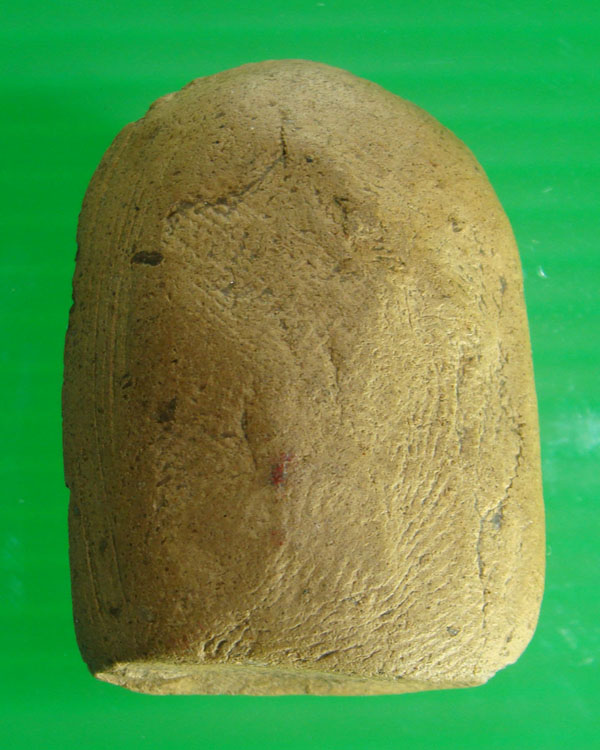 พระคงลำพูนกรุใหม่เนื้อพิกุลสภาพสวยเดิมๆ