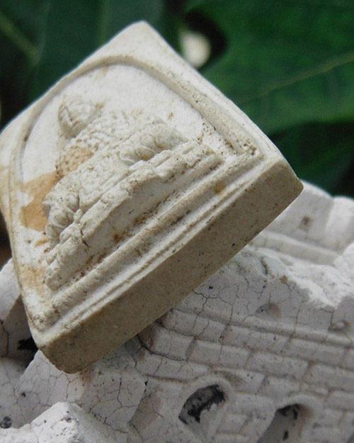 สมเด็จพระแก้วมรกตหลังเสือ ท่านเจ้าคุณนรฯ พิมพ์เล็ก วัดเทพศิรินทร์ ปี 2513 พร้อมบัตรรับรอง