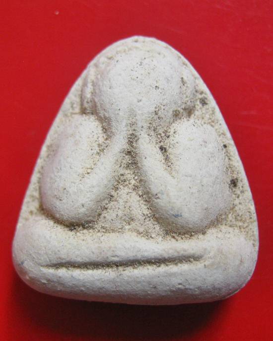 พระปิดตารุ่นแรก หลวงปู่หมุน ฐิตสีโล วัดบ้านจาน จ.ศรีสะเกษ 