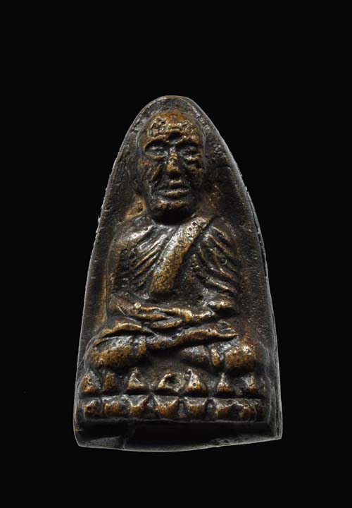 หลวงพ่อทวด เตารีด 05 พิมพ์ใหญ่ B เนื้อโลหะผสม