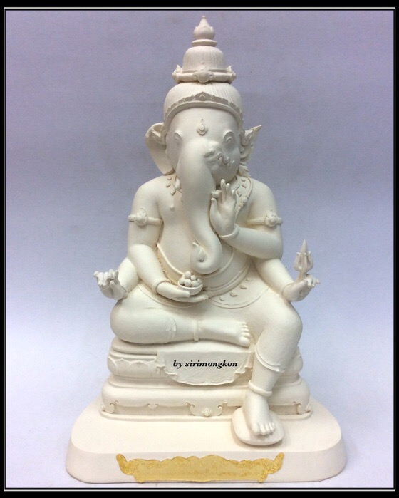 พระพิฆเนศ ปางแบ่งภาคหนุมาน (พระอาทยันตะปรภู) รุ่น สุข สำเร็จทันใจ ขนาดบูชา สูง11นิ้ว พิมพ์กรรมการ