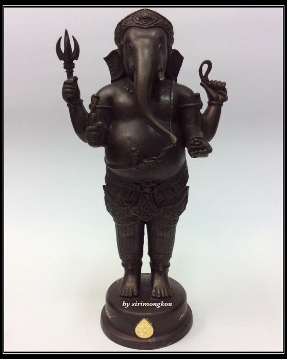 พระพิฆเนศ ปางยืนประทานพร รุ่น 100 ปี กรมศิลปากร ขนาดบูชา สูง 10.5 นิ้ว เนื้อโลหะผสม No.4977