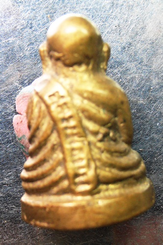 รูปหล่อหลวงพ่อเงินออกวัดท่าบัวทองปี15สวยๆครับ