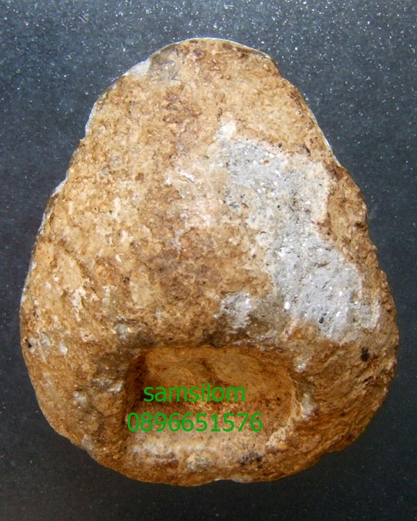 พระปิดตาวัดท้ายตลาด พิมพ์ปิดตานั่งยอง กรุวัดนางชี 