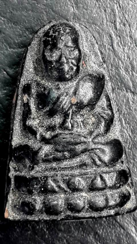 หลวงปู่ทวด วัดช้างให้ รุ่นพุทธบามี