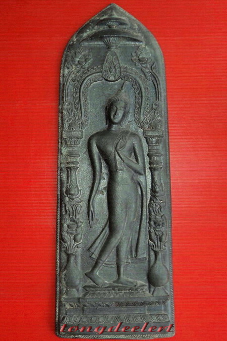 พระบูชากำแพงศอกหลังพระพุทธบาท หลวงปู่ดี วัดพระรูป จ.สุพรรณบุรี สวยมากเลยค่ะ