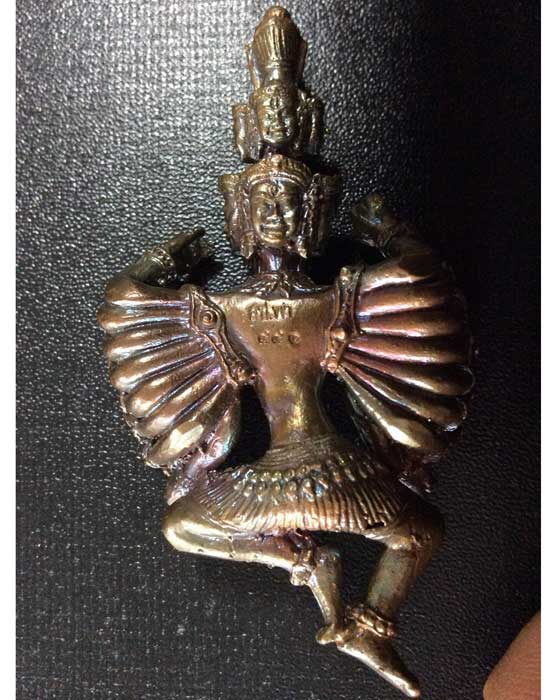 พระนารายณ์ปาฏิหาริย์ หลวงปู่พา วัดบัวระรมย์ รุ่นไตรมาสเปิดโลก เนื้อเทวรูปขอมพันปี(หายาก)