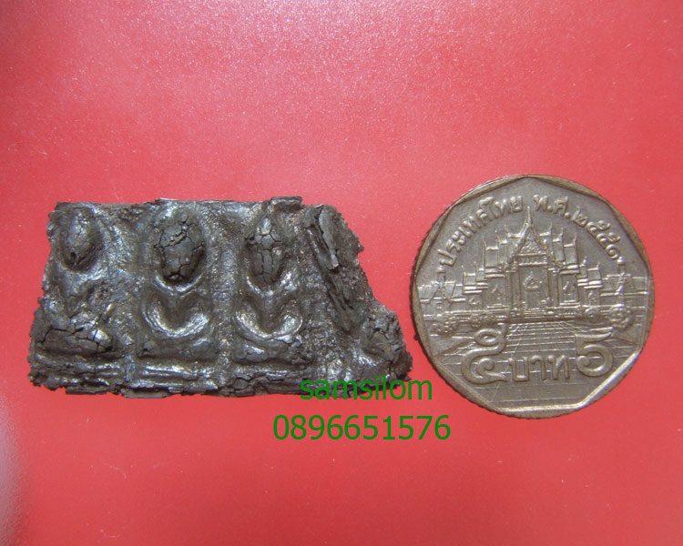 กรุวัดราชบูรณะ อยุธยา พระแผงตัด 3 องค์ ชินเงิน