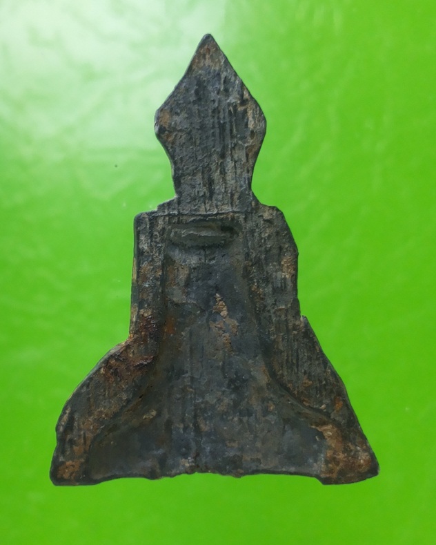 พระร่วงหลังลิ่ม  เนื้อชินเงิน