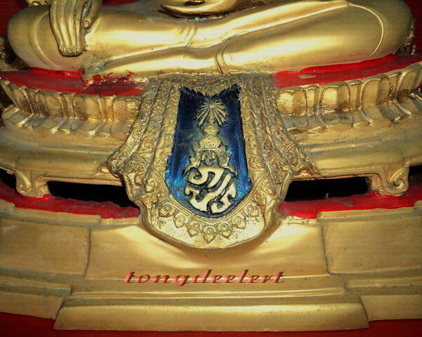 พระพุทธชินราชบูชา ภปร. กะไหล่ทอง หน้าตัก 9 นิ้ว ใต้ฐานอุดเทียนชัย ซุ้มถอดได้ สวยมากค่ะ