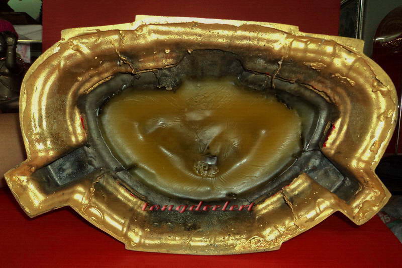 พระพุทธชินราชบูชา ภปร. กะไหล่ทอง หน้าตัก 9 นิ้ว ใต้ฐานอุดเทียนชัย ซุ้มถอดได้ สวยมากค่ะ