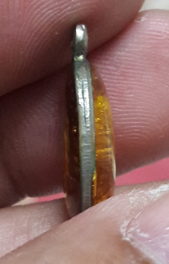 เม็ดแตงหลวงปู่ทวด ปี22 นิยม วัดช้างให้ ปัตตานี