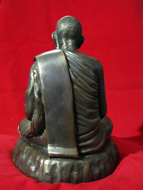 หลวงปู่เหรียญ วรลาโภ วัดอรัญบร รพต จ.หนองคาย 5 นิ้ว สวยๆๆ ส่ ง ถึงบ้านครับ