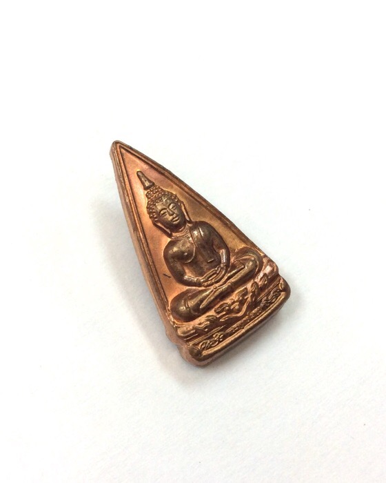 หลวงพ่อโสธร พิมพ์สองหน้า รุ่นทองประทาน ปี50 มีโค๊ด No.138422 กล่องเดิม