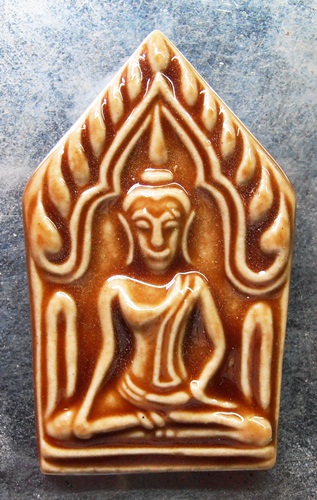 พระขุนแผนเคลือบวัดใหญ่ชัยมงคล ปี52สวยๆพร้อมกล่องครับ