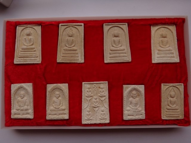 ชุดพระผง มหามงคลทั้ง9 วัดบางคลาน พิจิตร เคาะเดียว