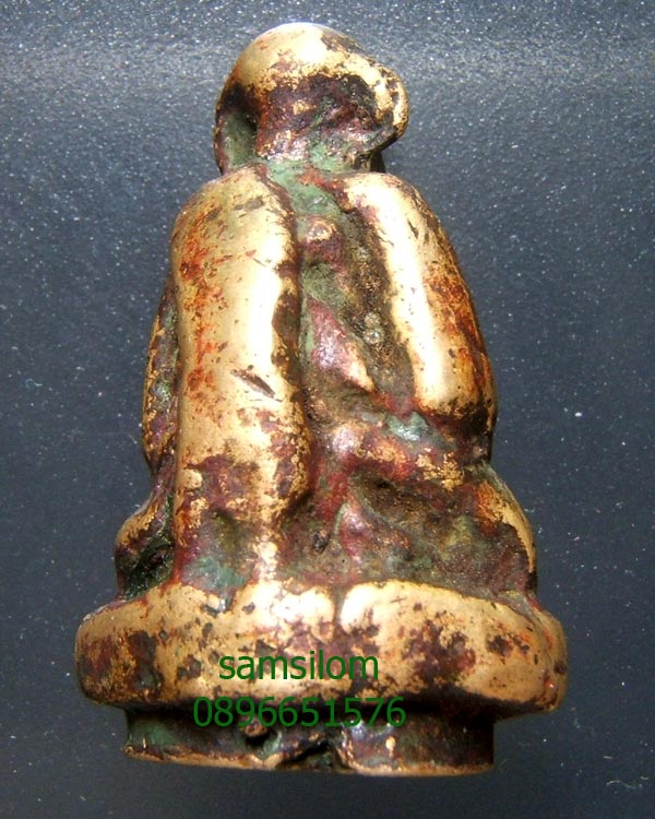 หลวงพ่อเขียน วัดสำนักขุนเณร พิมพ์หน้าลิง(หูกาง) หล่อโบราณ เนื้อทองผสม นิยมสุด หายาก