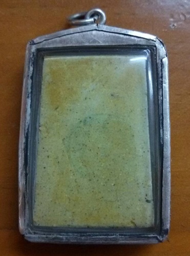 พระสมเด็จวัดระฆัง รุ่น 214 ปีเกิด พิมพ์พระประธาน (เลี่ยมเงินลงยา) หลวงปู่หมุน ร่วมพิธีพุทธาภิเษก 