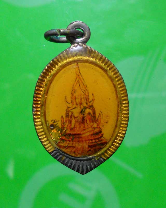 พระของขวัญวันเกิดหลวงพ่อฤาษีลิงดำ รุ่นสุดท้ายสวยเลี่ยมพร้อม 