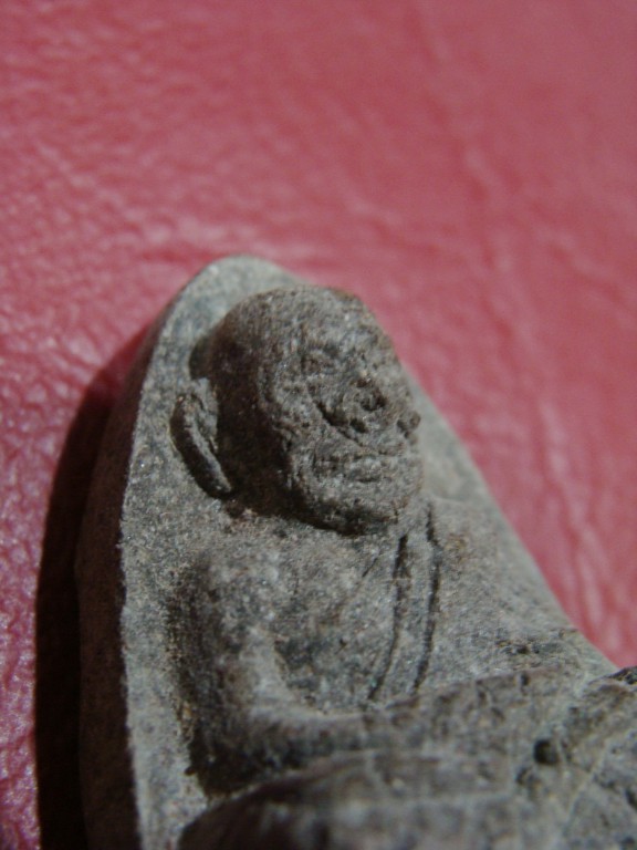 หลวงพ่อทวด วัดช้างให้ เนื้อว่าน 3 x 4.5 ซ.ม.