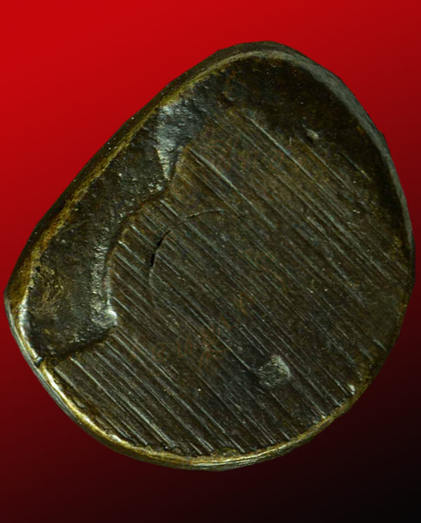 หลวงพ่อเงิน วัดบางคลาน พิมพ์เล็ก ใต้ฐานอุดผง รุ่นช้างคู่ ออก วัดท้ายน้ำ อ.โพทะเล จ.พิจิตร ปี ๒๕๒๖