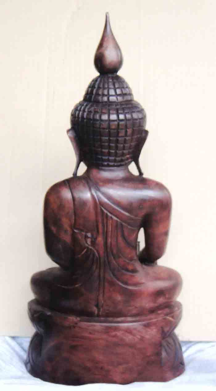 ***พระพุทธรูปศิลปะแบบสมัยเชียงรุ้ง เนื้อทองเหลืองผิวสนิมแดง ฐานดินไทย พุทธศิลป์ใหม่ย้อนยุค 