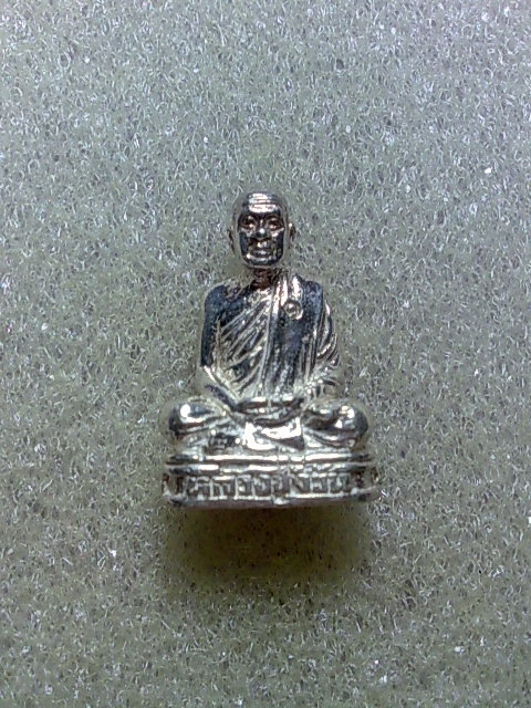 รูปหล่อเงิน ลป ง้วน วัดตาลานเหนือ อยุธยา