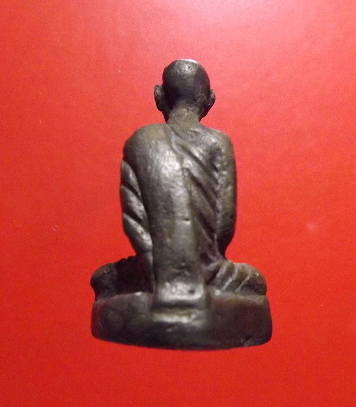 รูปหล่อหลวงปู่เจียม รุ่นตั้งมูลนิธิ จ.สุรินทร์