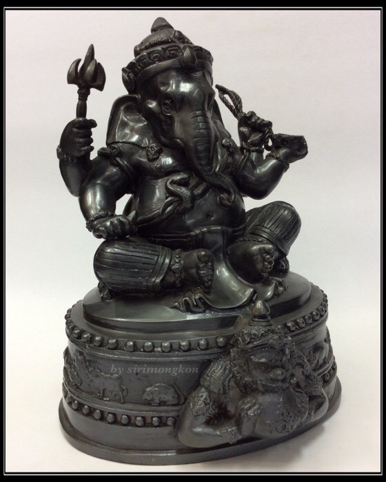 พระพิฆเนศ ฐานพระราหู 12นักษัตร รุ่นสำเร็จสมความปรารถนา กรมศิลปากร ปี51 ขนาดบูชา สูง9.5นิ้ว