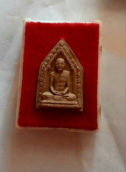 พระรูปเหมือนเจ้าคุณนรพร้อมกล่อง450