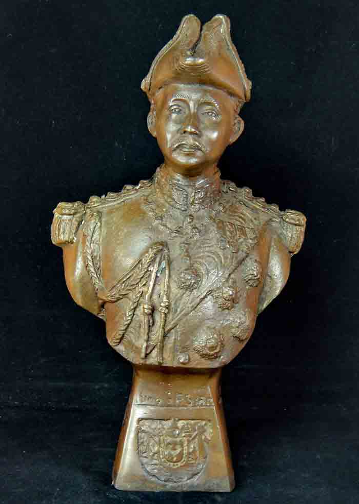 ***พระบูชา รัชกาลที่ 5 เนื้อทองระฆังผิวโบราณ ขนาด 5.8 นิ้ว สูง 10 นิ้ว น้ำหนัก 1.6 ก.ก. หนักๆหนาๆ สว