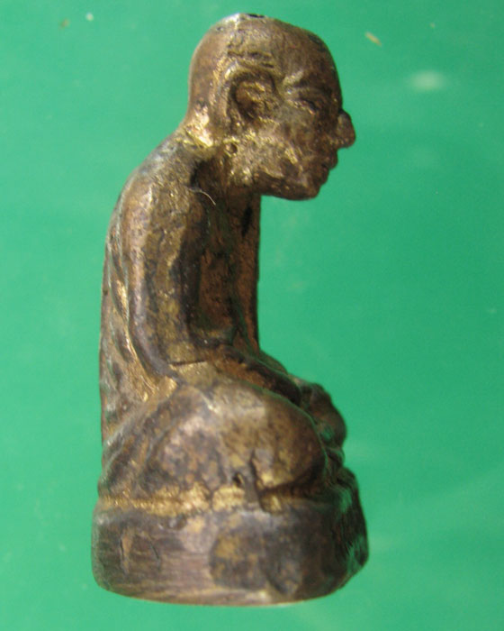 รูปหล่อโบราณ ล.พ.คล้าย วัดสวนขัน นครศรีธรรมราช